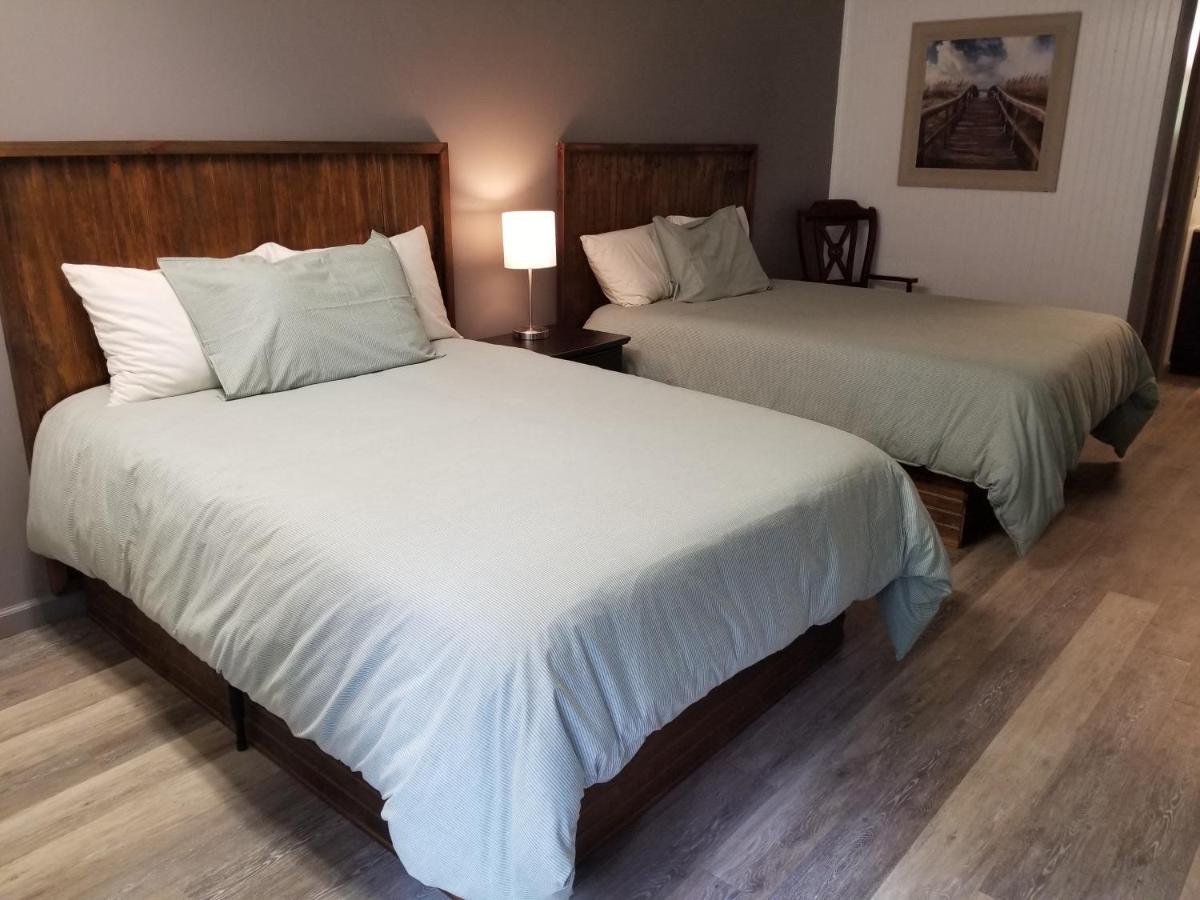 Blue Sky Inn- Complimentary Happy Hour Th-Sun, Veteran Owned, Full Breakfast, Best Green Space, 1 Mile From Blue Ridge, Fire Pit Bagian luar foto