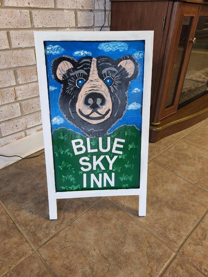 Blue Sky Inn- Complimentary Happy Hour Th-Sun, Veteran Owned, Full Breakfast, Best Green Space, 1 Mile From Blue Ridge, Fire Pit Bagian luar foto